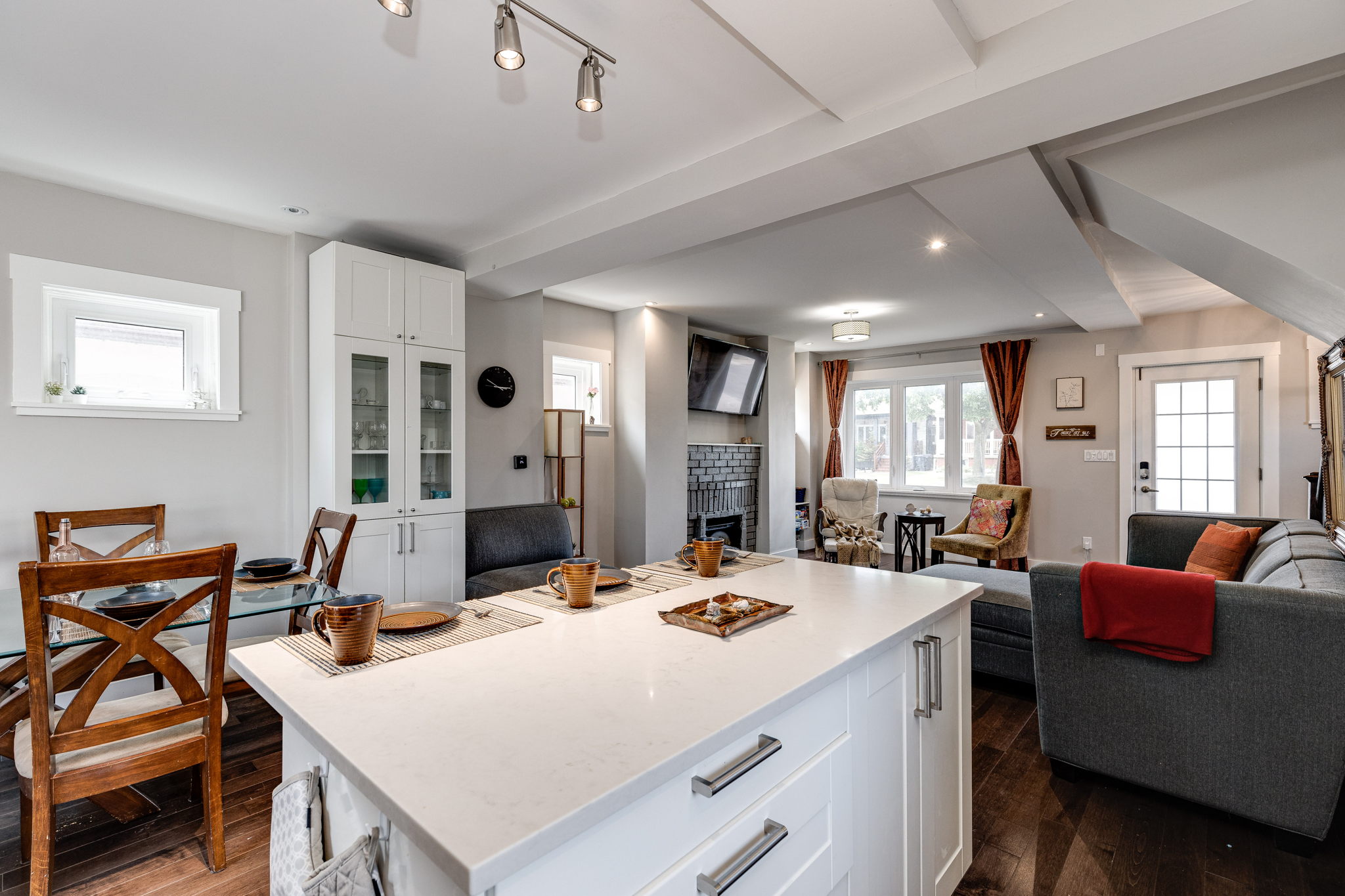 Toronto property showcase — delivered property photograph 9