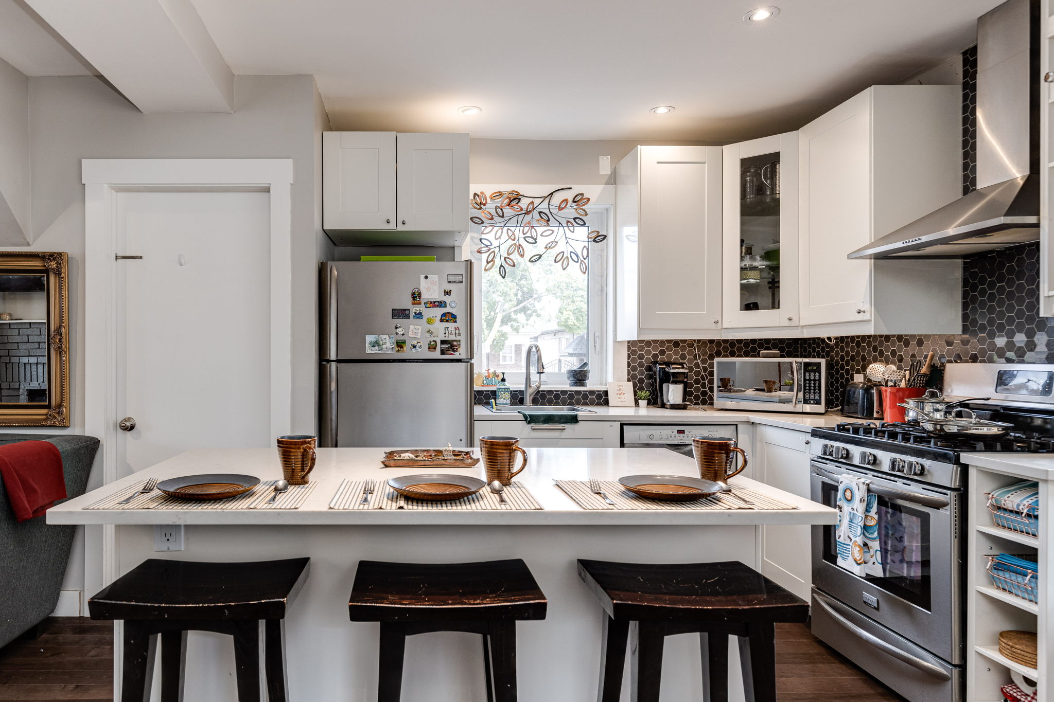Toronto property showcase — delivered property photograph 14