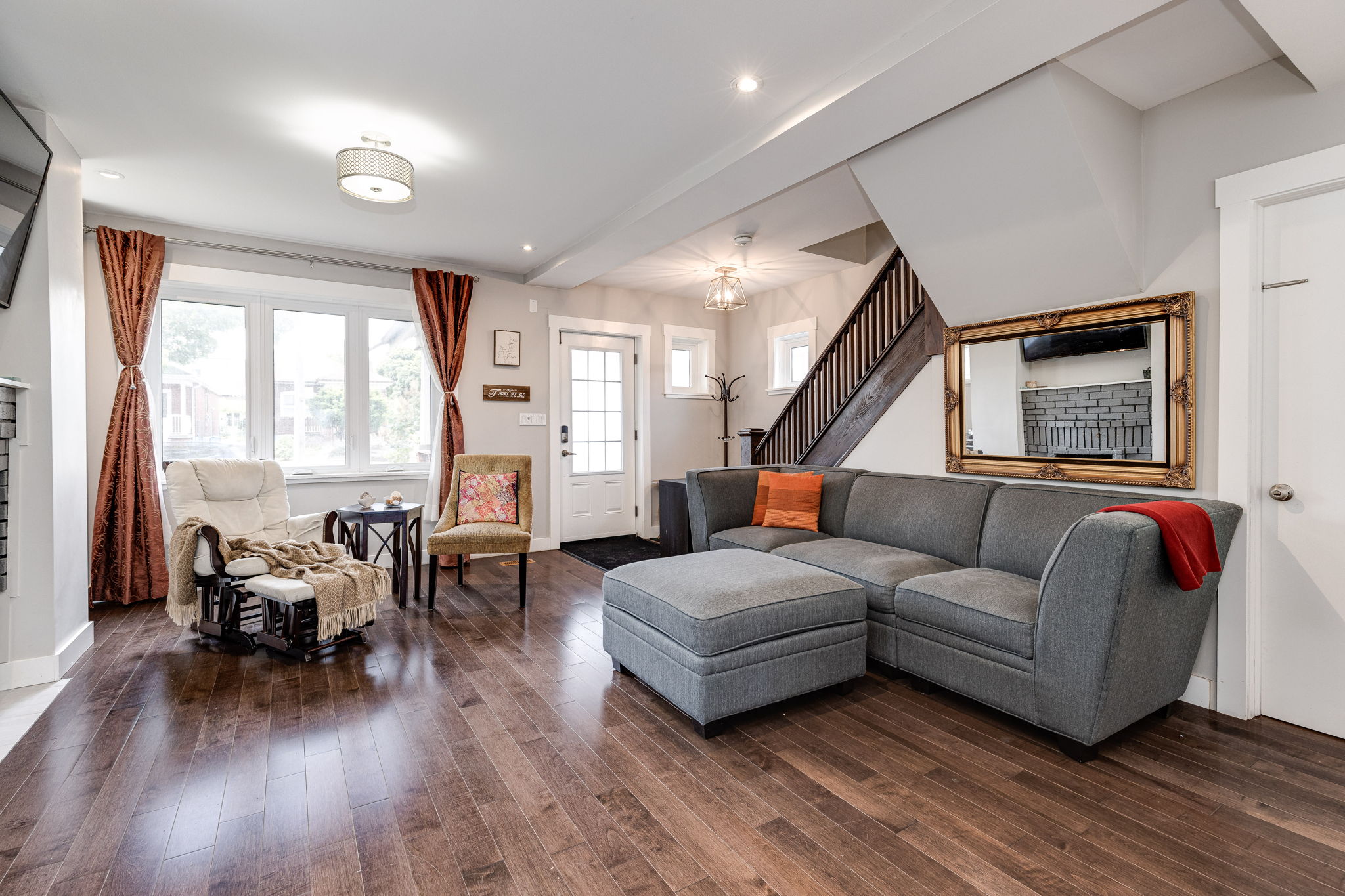 Toronto property showcase — delivered property photograph 3