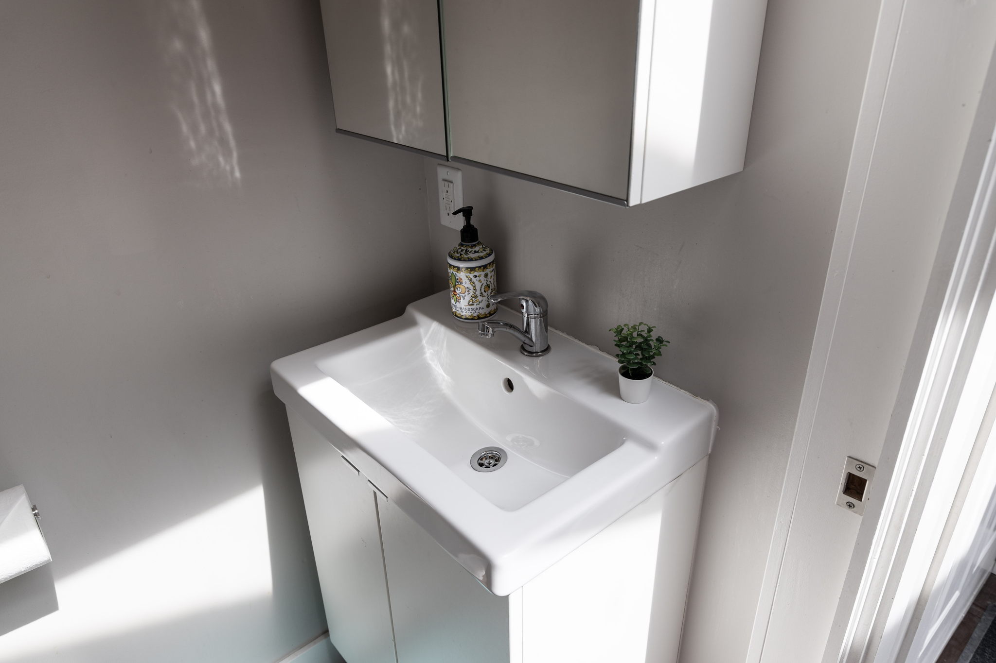 Toronto property showcase — delivered property photograph 48