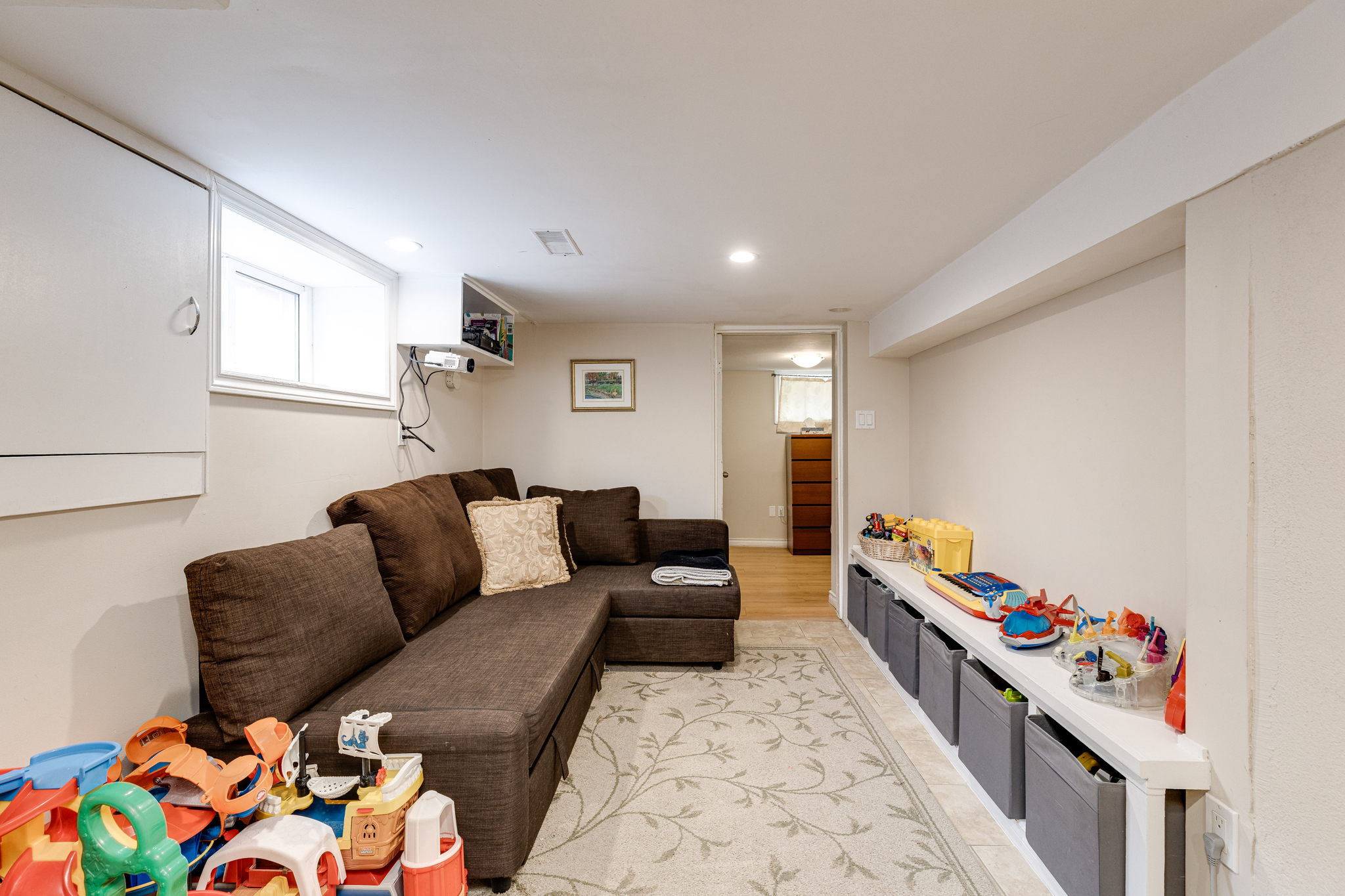 Toronto property showcase — delivered property photograph 27