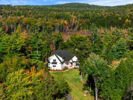 51 Brynn Ln, Alton, NH 03809, USA Photo 4