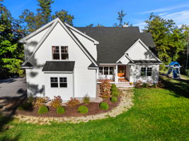 51 Brynn Ln, Alton, NH 03809, USA Photo 5
