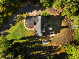 51 Brynn Ln, Alton, NH 03809, USA Photo 8