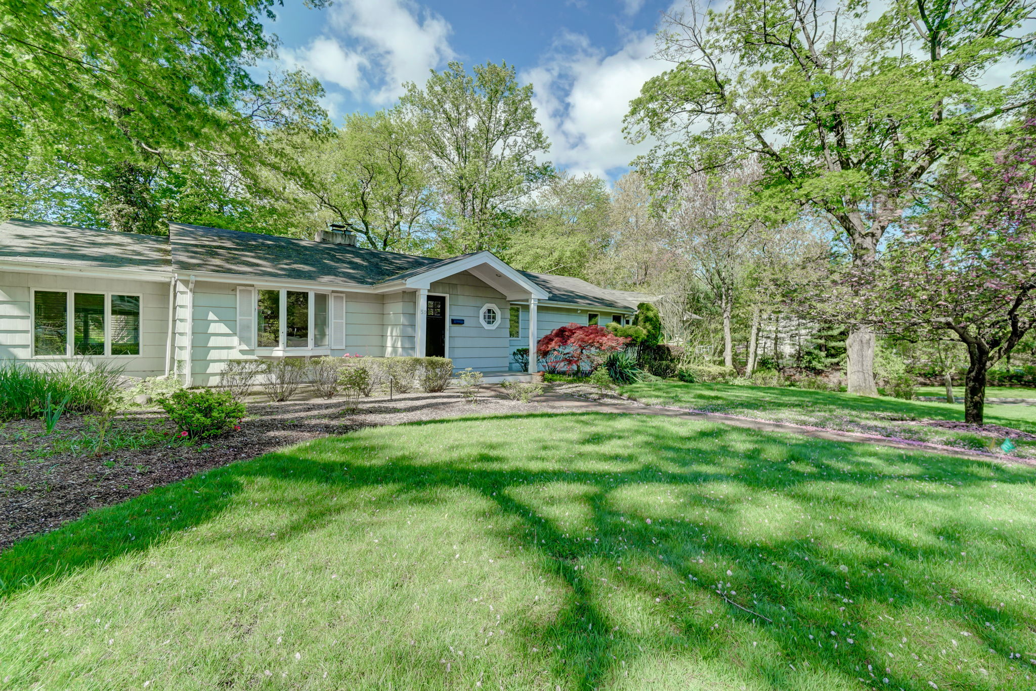 51 Central Ave Demarest NJ