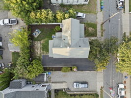  Photo 30