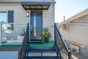 Exterior - Front