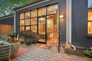 Private Courtyard