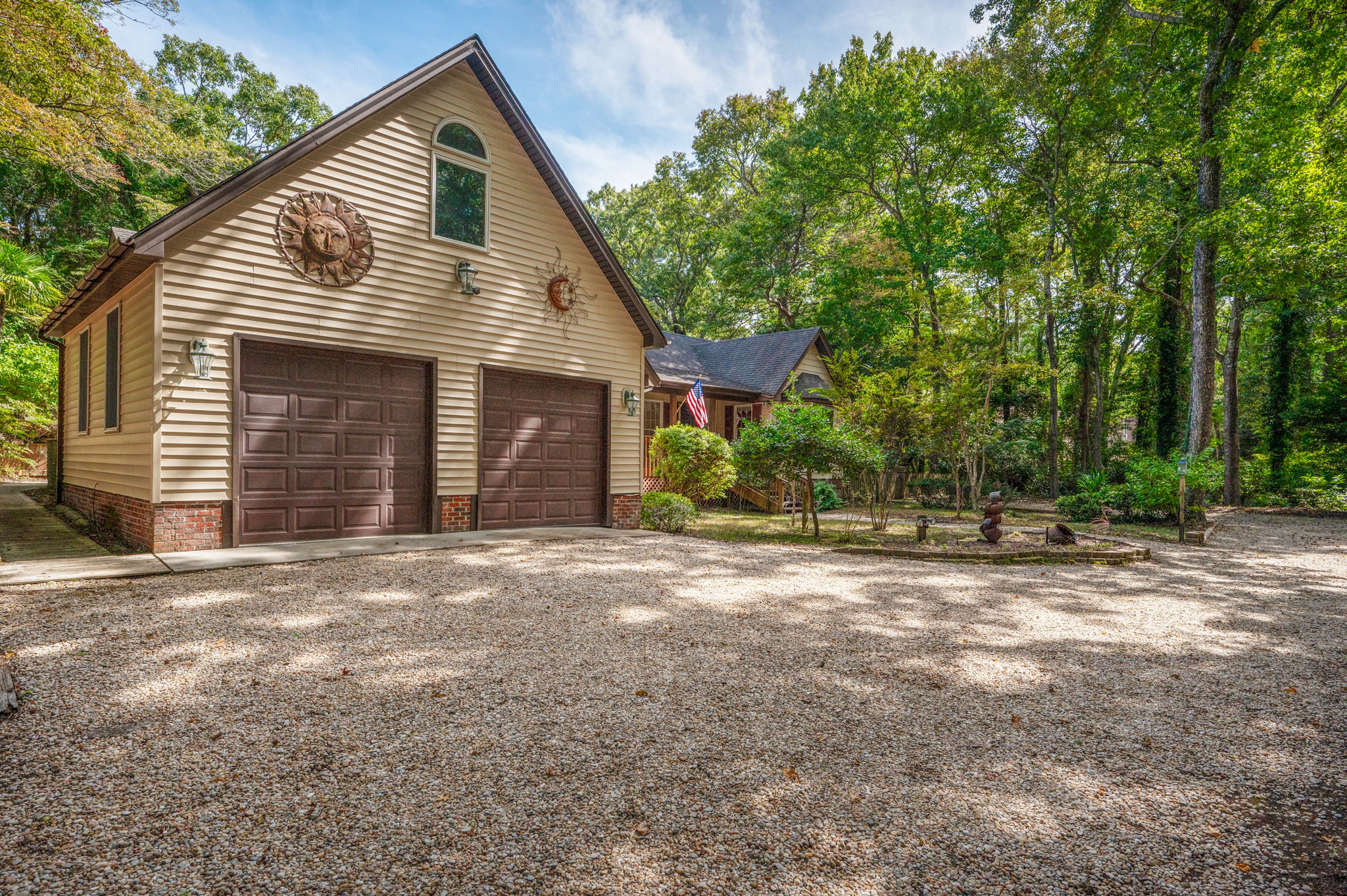 51-Hickory-Trail-Front-Exterior-V4