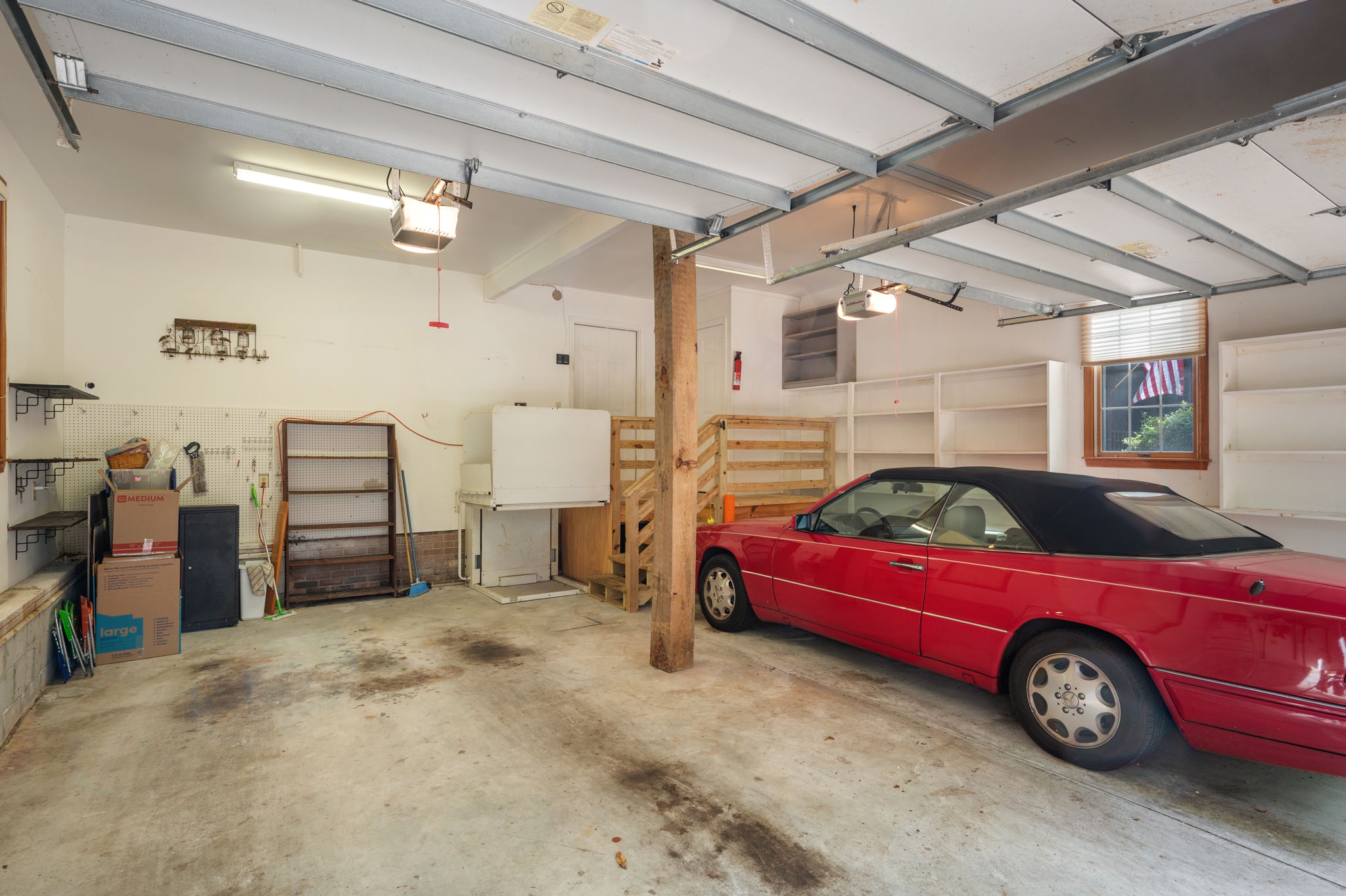 51-Hickory-Trail-Garage-V2