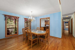 51-Hickory-Trail-Dining-V2