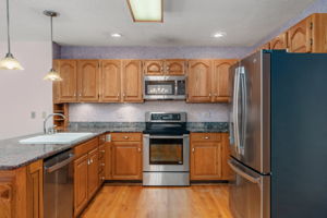 51-Hickory-Trail-Kitchen-V2