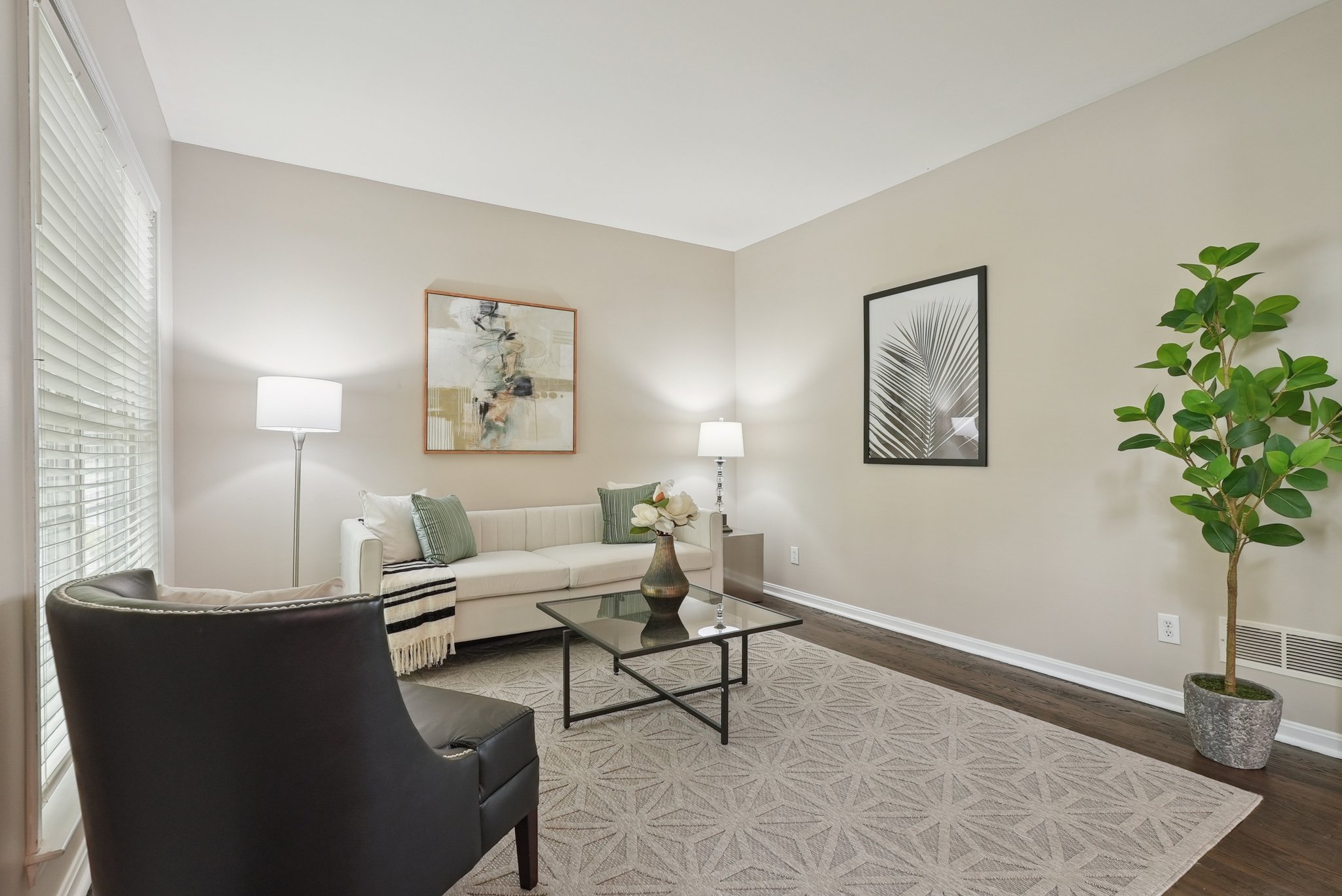 Knickerbocker Ln-2805-021.jpg