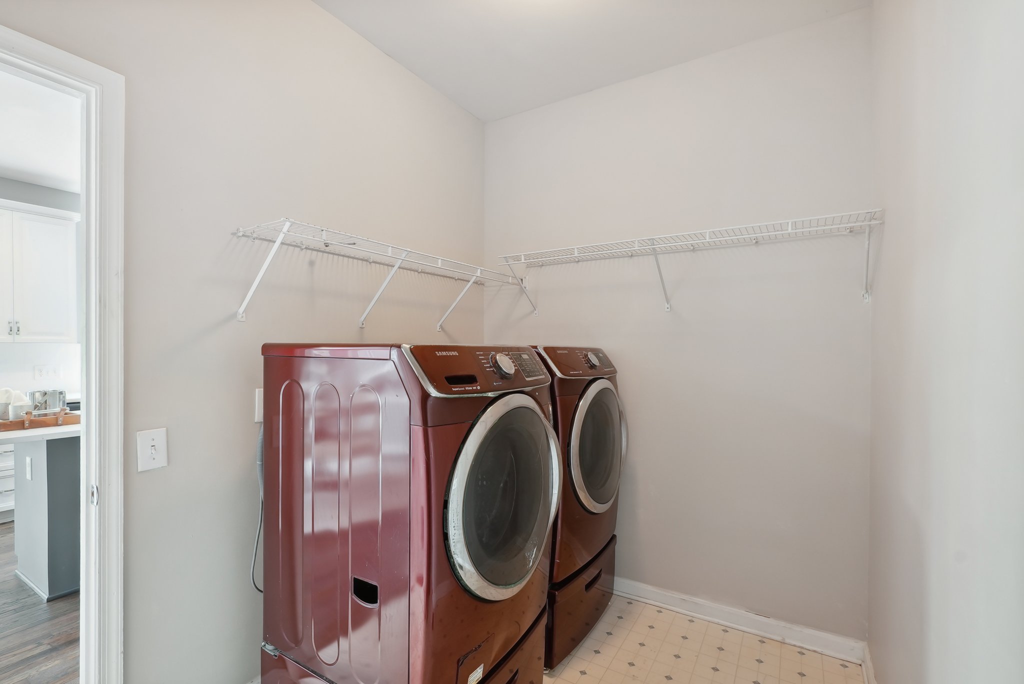 Knickerbocker Ln-2805-027.jpg