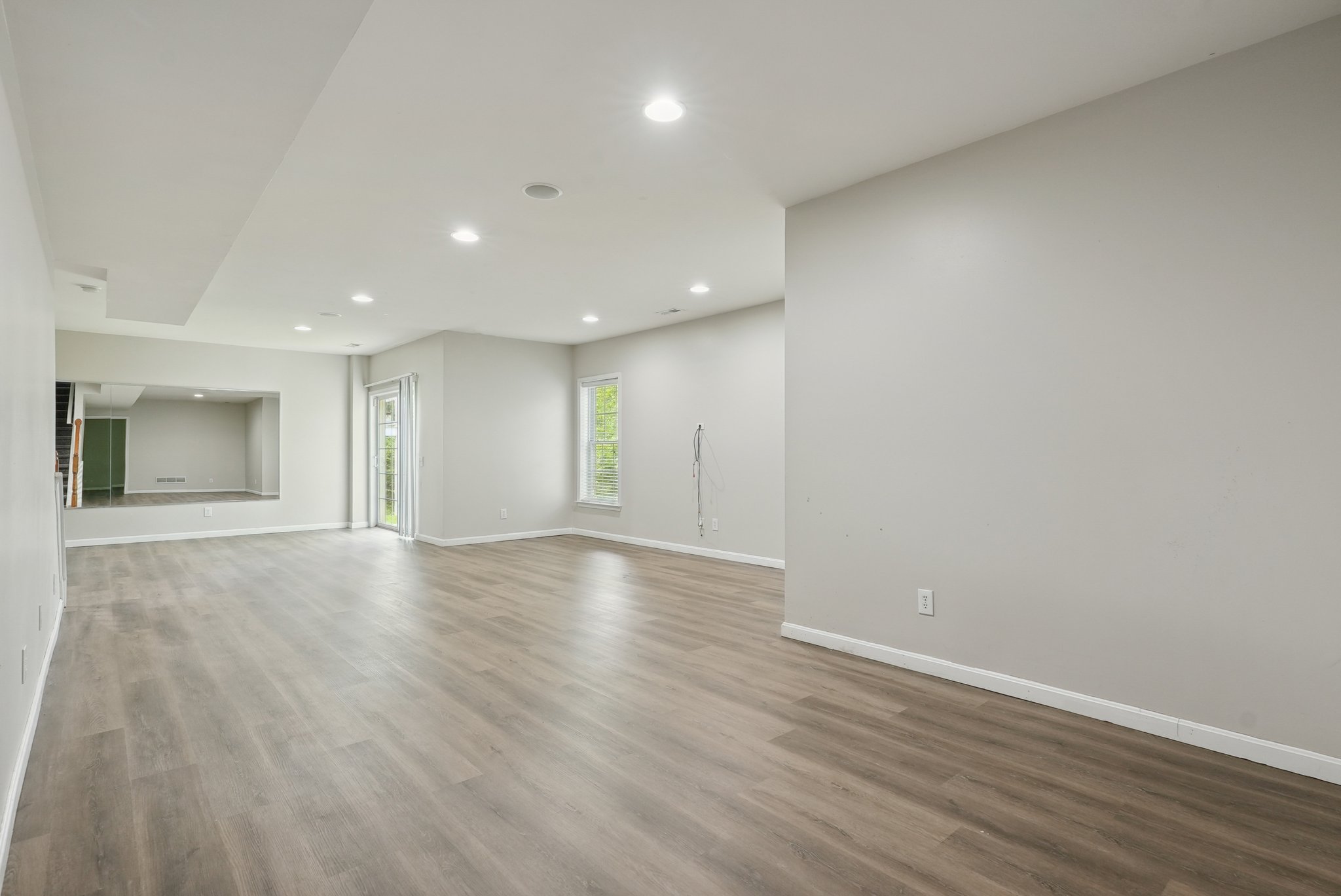 Knickerbocker Ln-2805-043.jpg