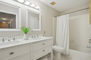 Knickerbocker Ln-2805-034.jpg