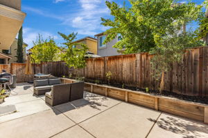 039_51 Koror Ln  