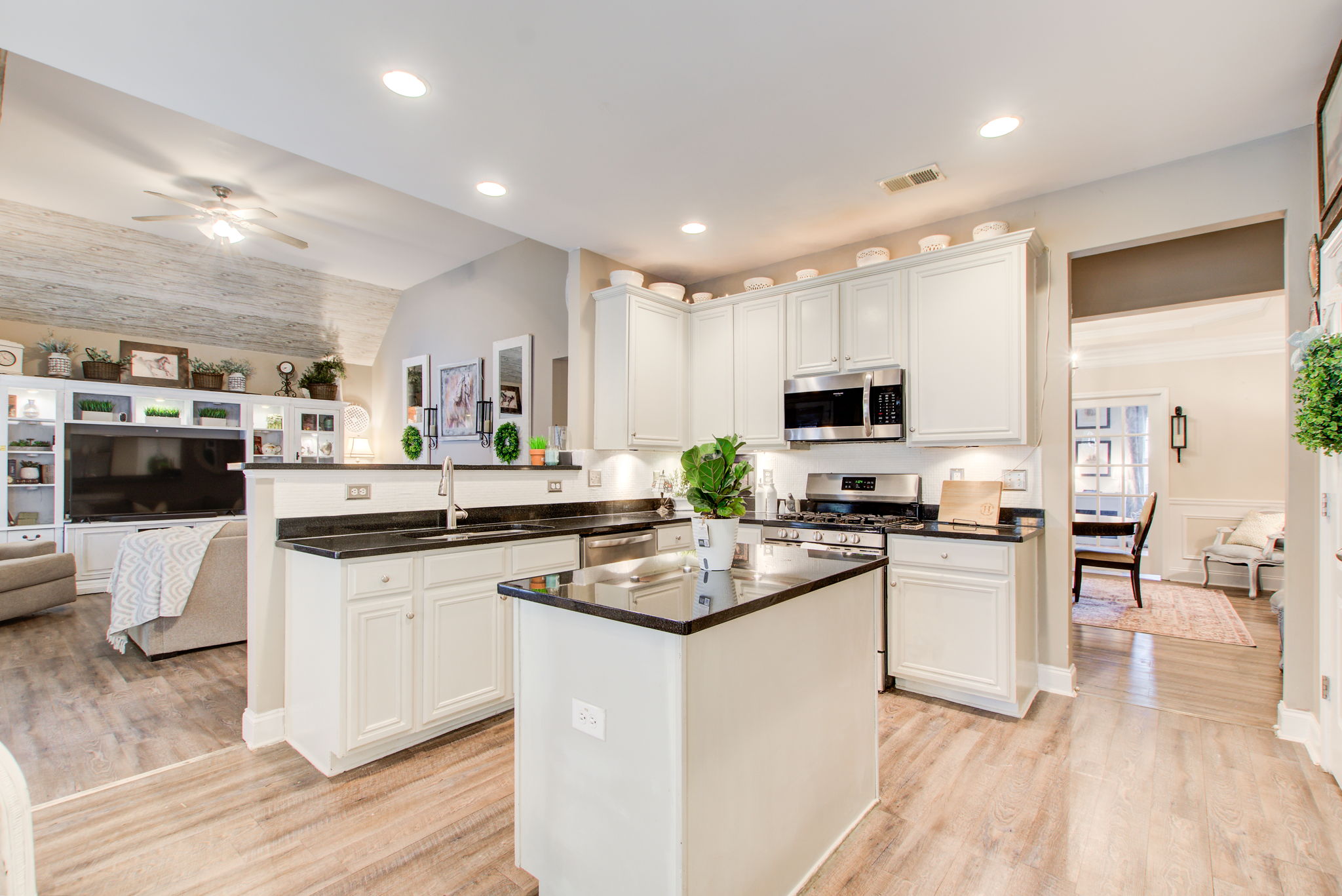21 Kitchen B w LR + Dining