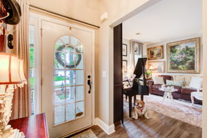 5 Entryway w Study