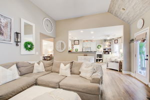 17 Living Room C w Kitchen
