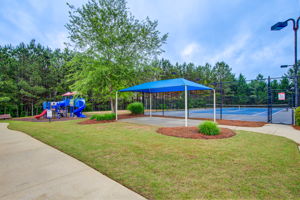 44 Ext Neighborhood Amenities