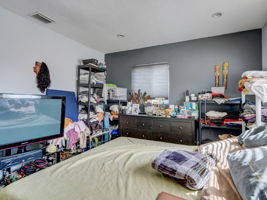 NW 56th Ct-028