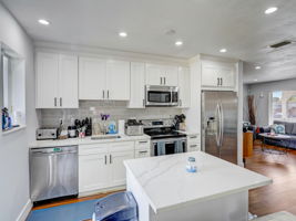 NW 56th Ct-011