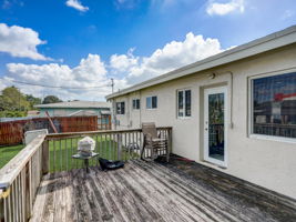 NW 56th Ct-033