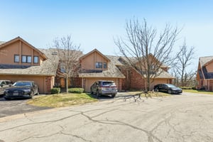 Oak Creek Dr-003.jpg
