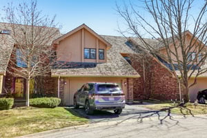 Oak Creek Dr-005.jpg