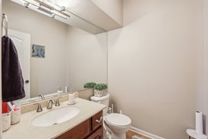 Oak Creek Dr-033.jpg