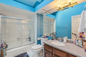 Oak Creek Dr-039.jpg