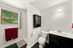  Photo 47