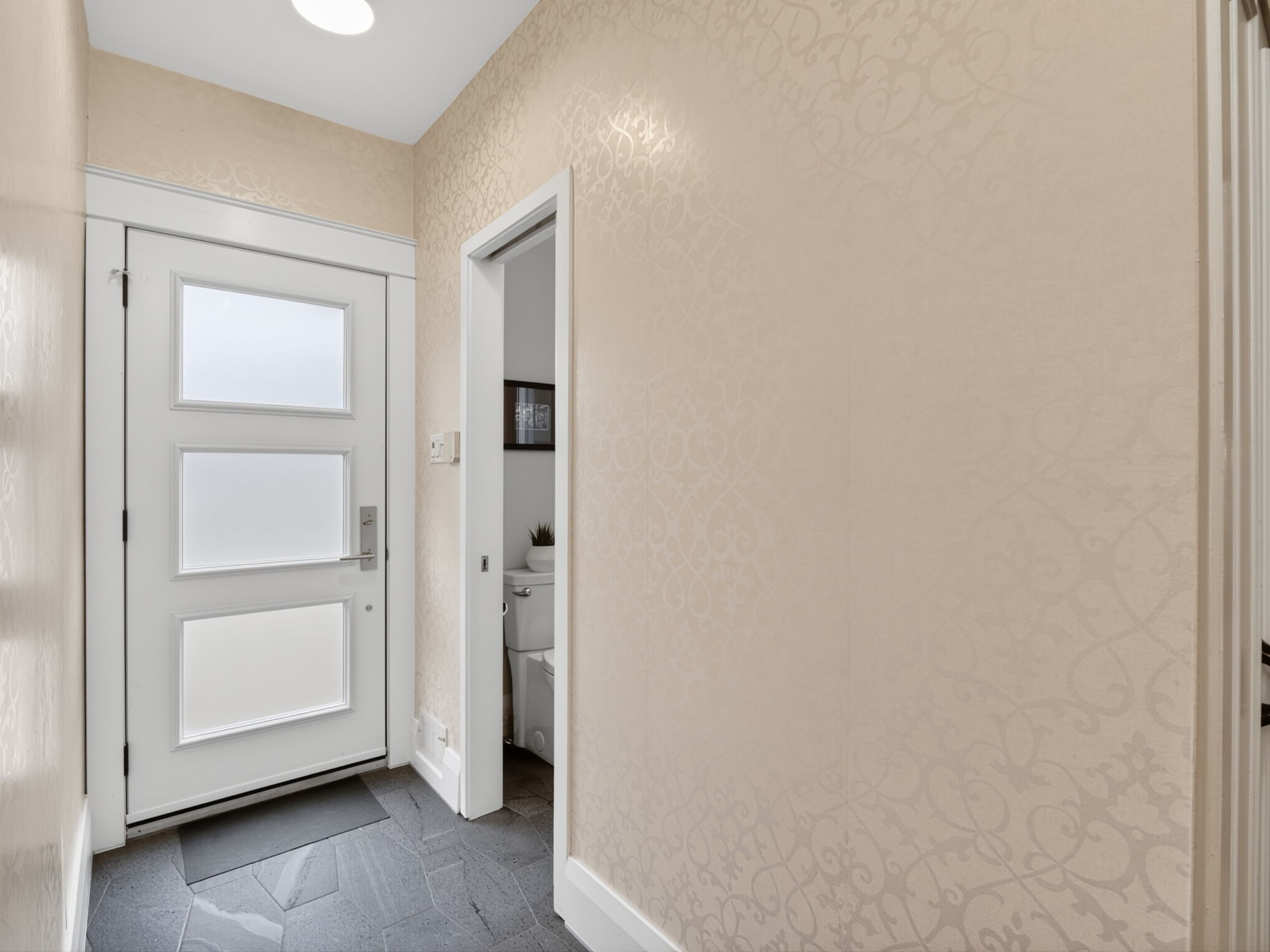 51 Stibbard Ave Toronto, ON M4P 2B9