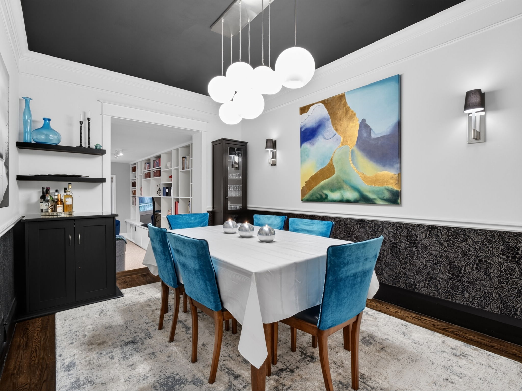 51 Stibbard Ave Toronto, ON M4P 2B9