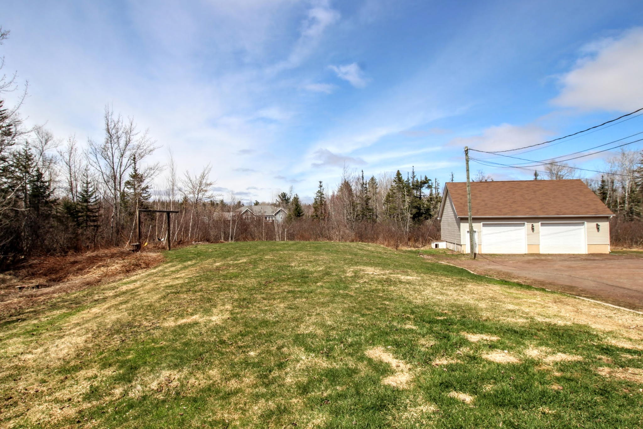 51 Wintergreen Dr, Lutes Mountain, NB E1G 5J5 PROPICSTA & MeasureMySpace