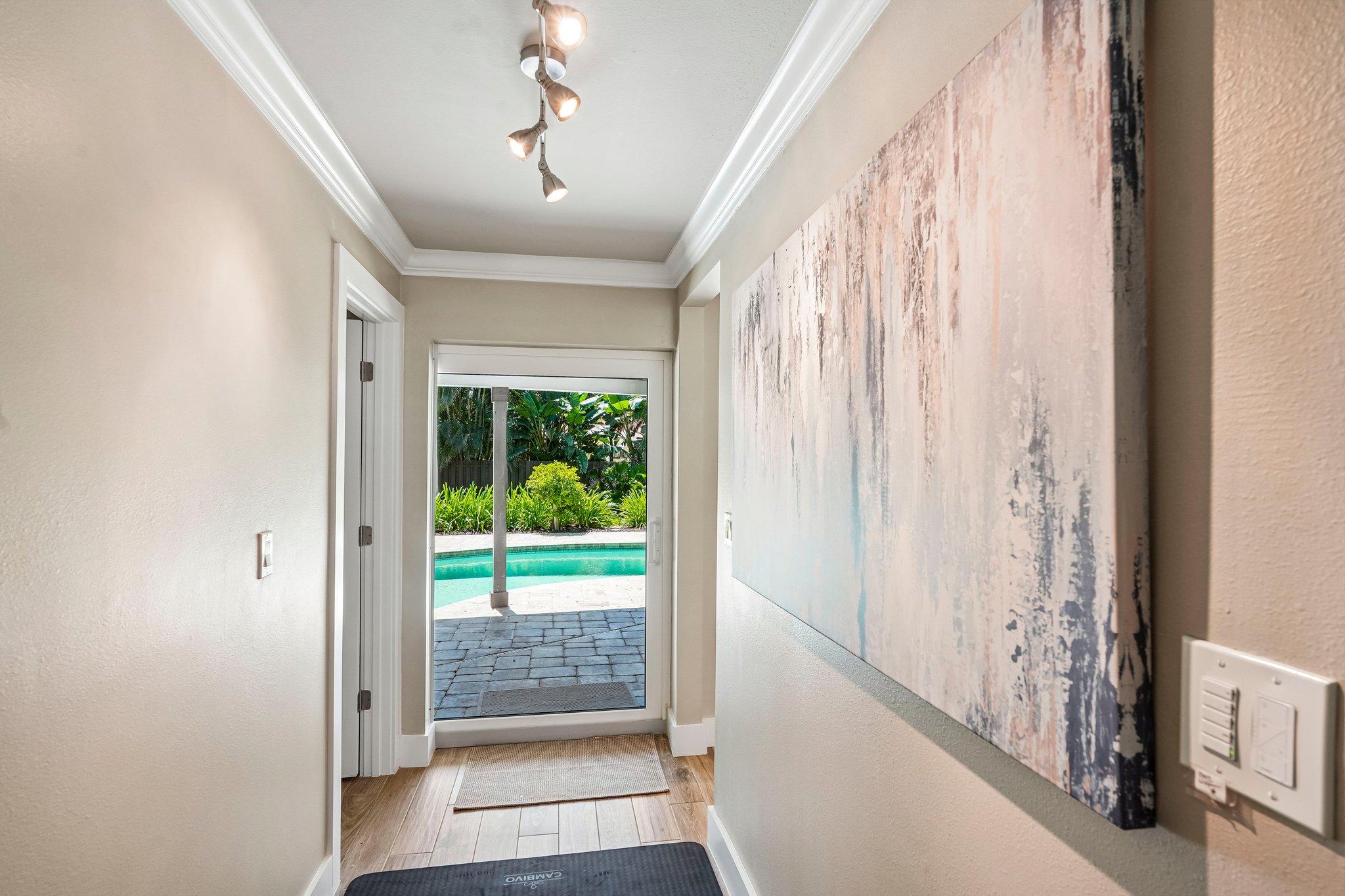 96th Ave N-S1509-032.jpg