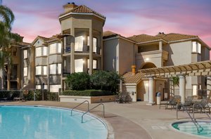 510 Camino De La Reina ext-13 day to dusk.jpeg