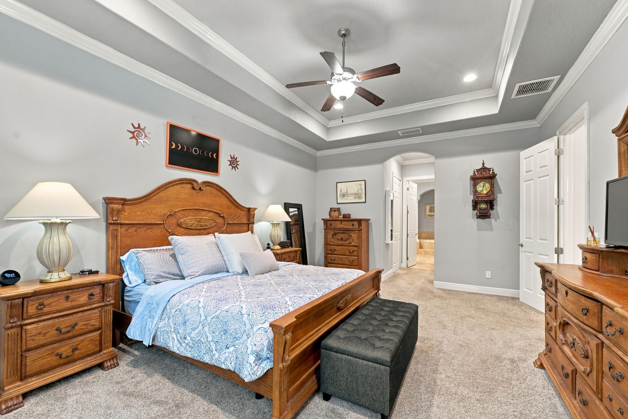 Primar Bedroom1b