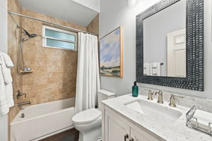 Bathroom2