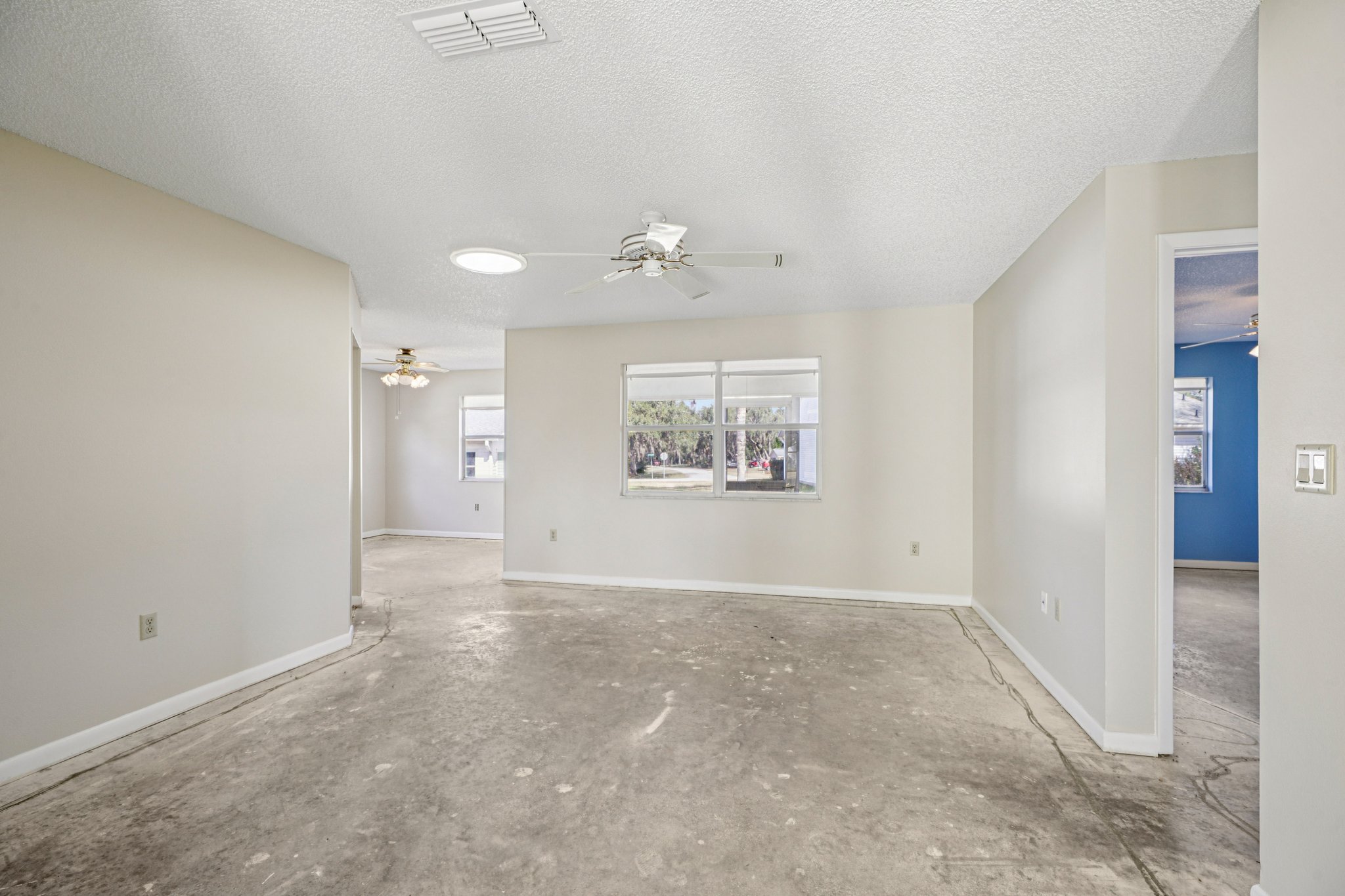 Galloway Ct-S2701-008.jpg