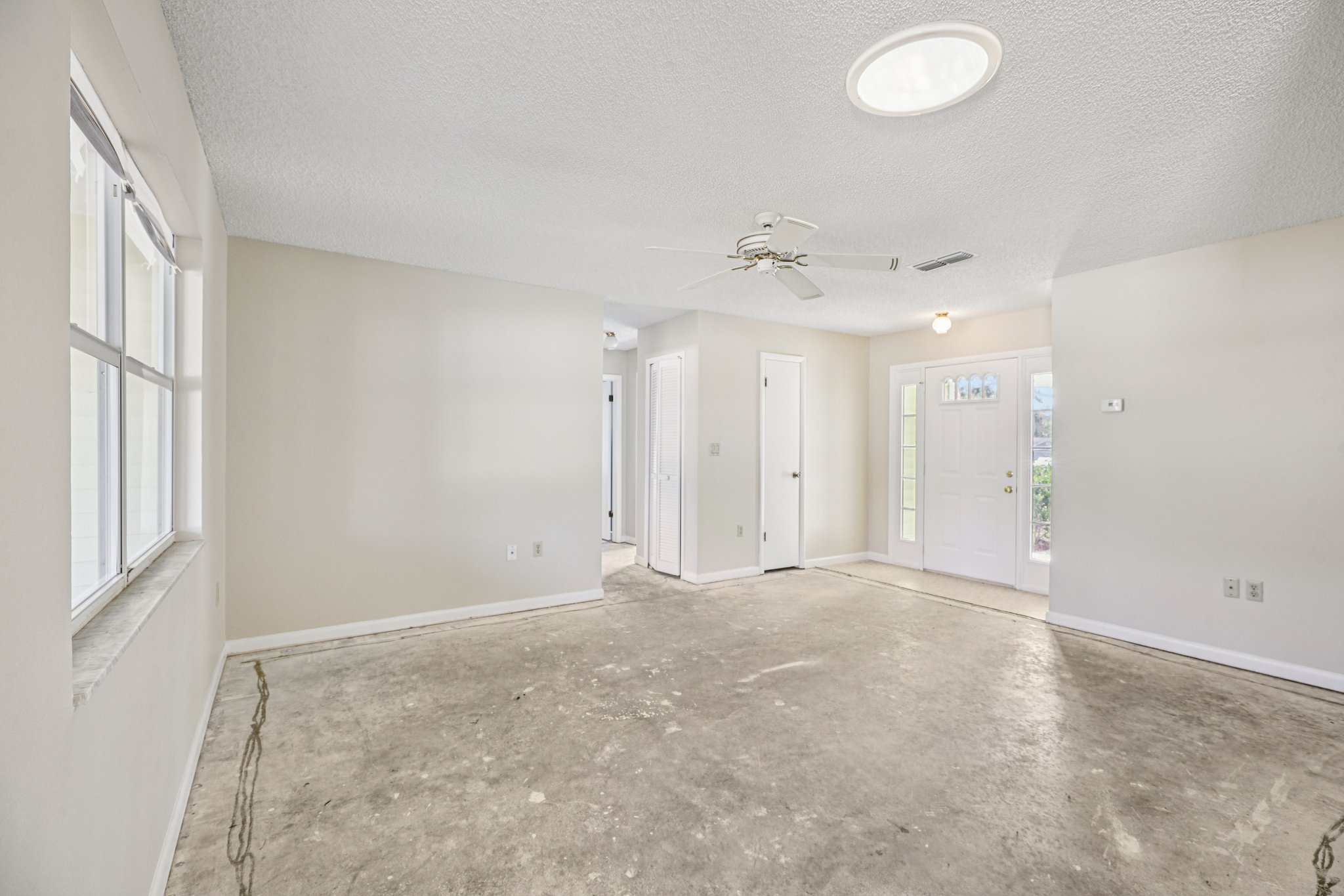 Galloway Ct-S2701-009.jpg