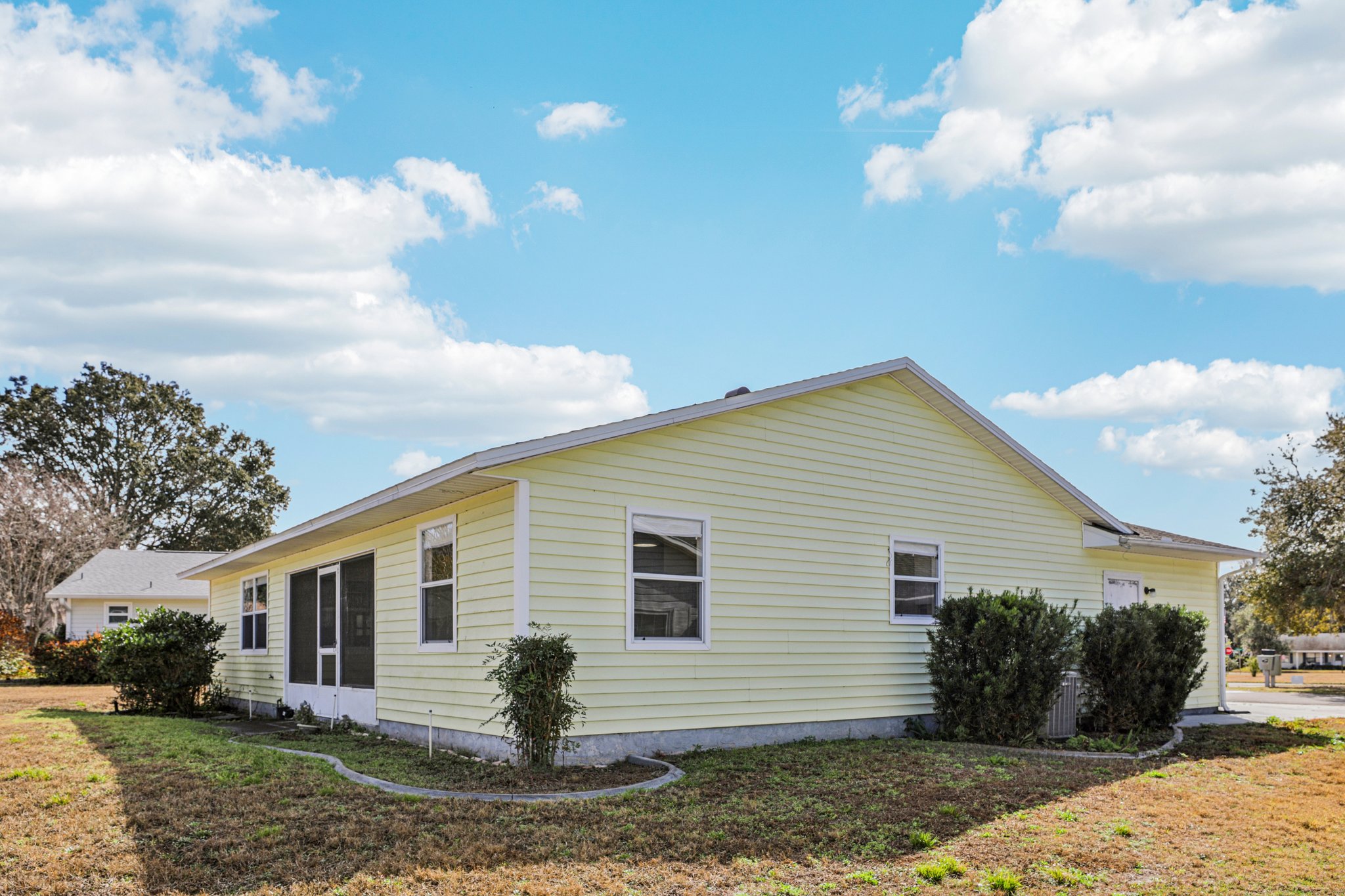 Galloway Ct-S2701-035.jpg