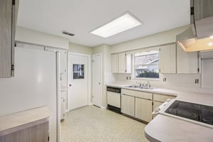 Galloway Ct-S2701-011.jpg