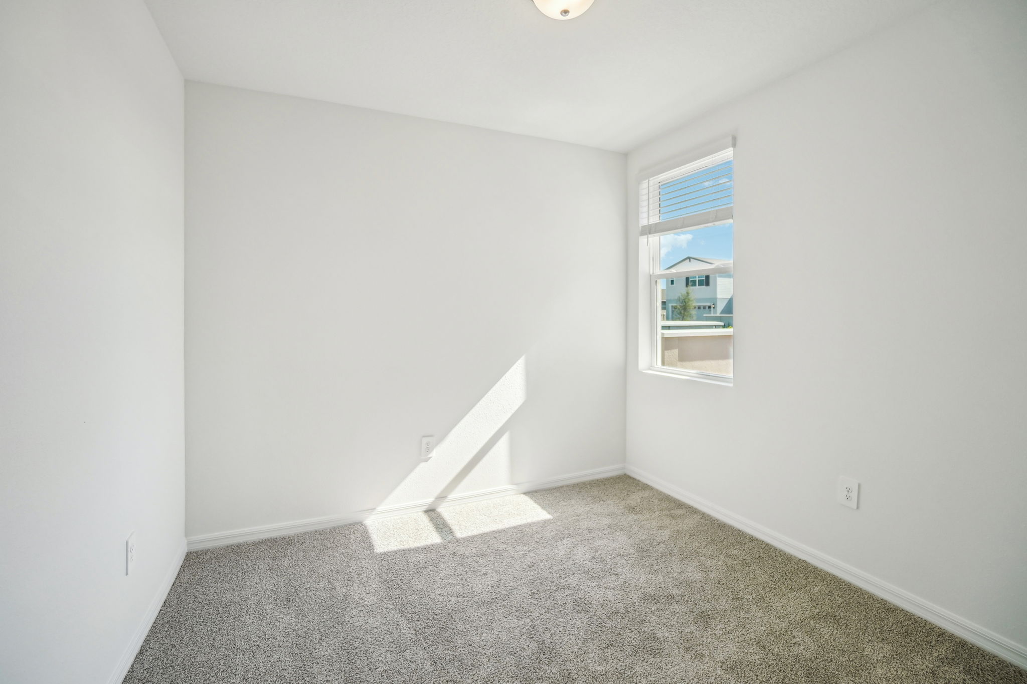 Orlando - Orlando Springs at Lake Alfred - 510 Kennedy Drive, Lake Alfred, FL 33850-2584 - 019