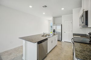 Orlando - Orlando Springs at Lake Alfred - 510 Kennedy Drive, Lake Alfred, FL 33850-2584 - 012