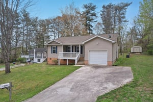 Laurel St-1104-005.jpg