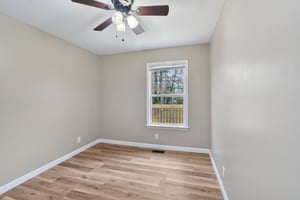 Laurel St-1104-023.jpg