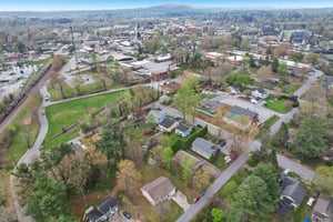 Laurel St-1104-035.jpg