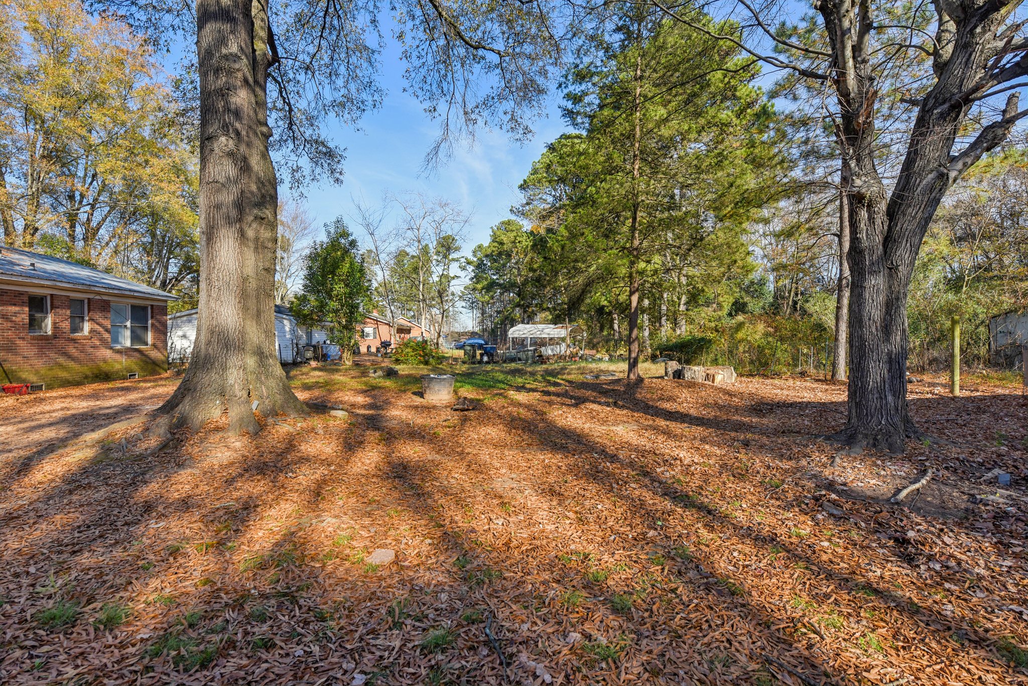 N Secrest Ave-S2511-027.jpg